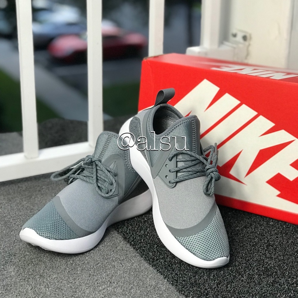 Nike Lunarcharge Essential Cool Gray🐘WMNS - Picture 3 of 7